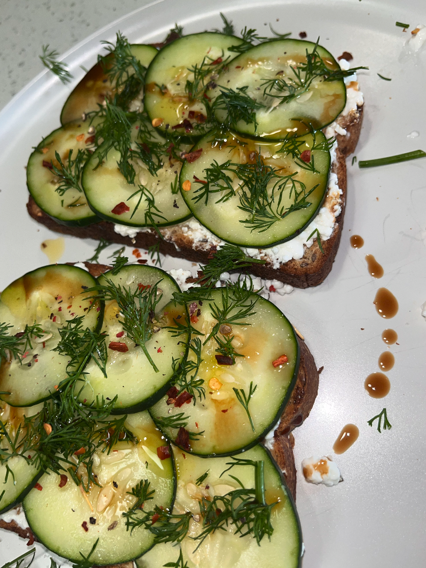 Cucumber and cottage cheese toast
